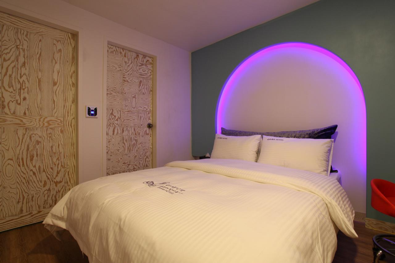 Riviera Motel Goyang Eksteriør billede