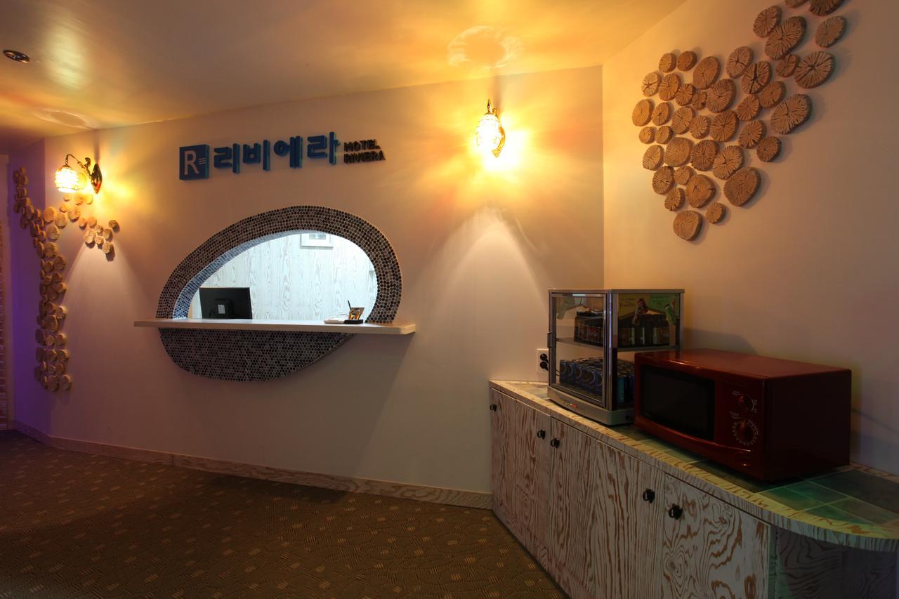 Riviera Motel Goyang Eksteriør billede